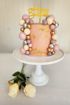 Elegant Vanilla Birthday Cake