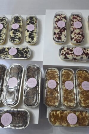 Mini Cake Loaves Box of 4